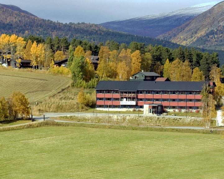 Dombas Hotel Bagian luar foto